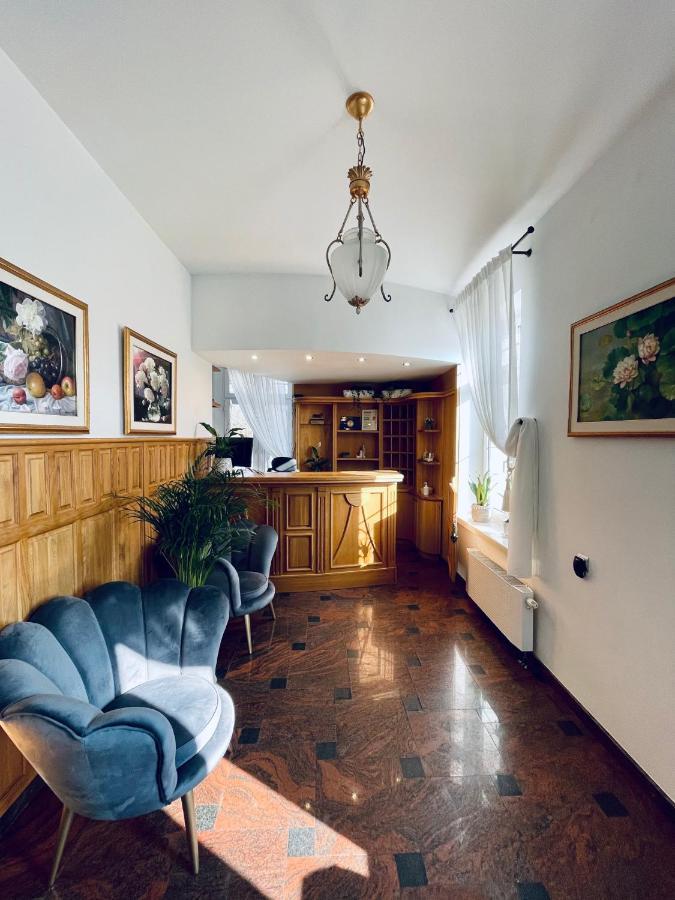 Dworek Romanowski Sulowo  Exteriér fotografie