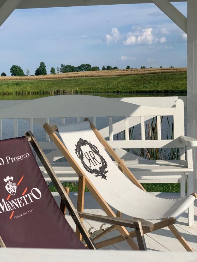 Dworek Romanowski Sulowo  Exteriér fotografie